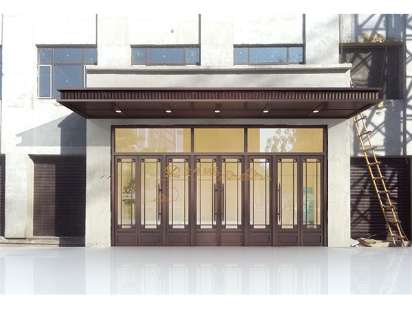 真銅門和仿銅門的差別？