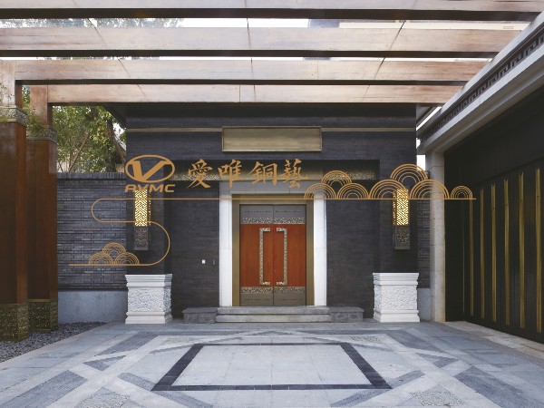 怎樣定制廣東別墅銅門比較合適？