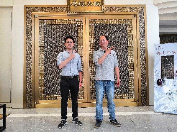 銅門安裝有問題？銅門老師傅出馬