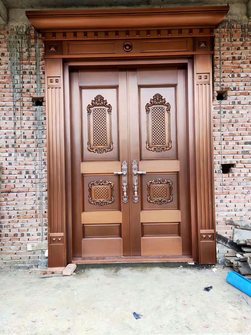 愛(ài)唯銅門(mén)