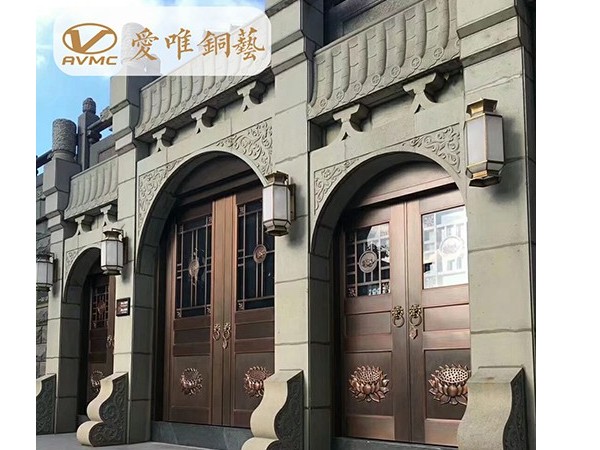 您知道嗎銅門和鑄鋁門的區(qū)別嗎？