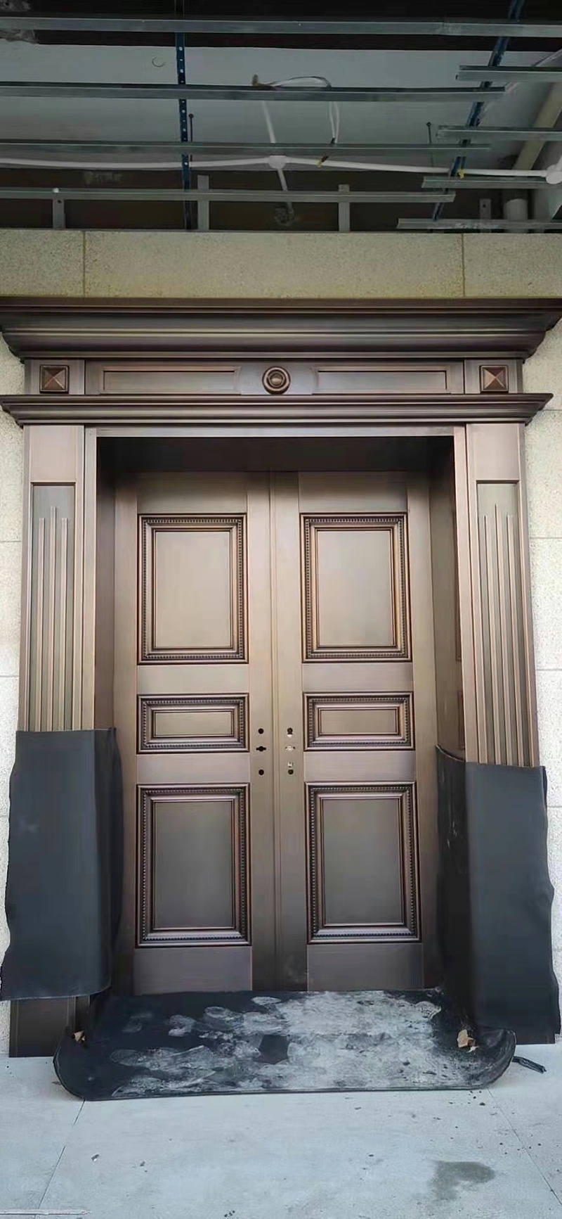 簡(jiǎn)約別墅銅門(mén) (1)